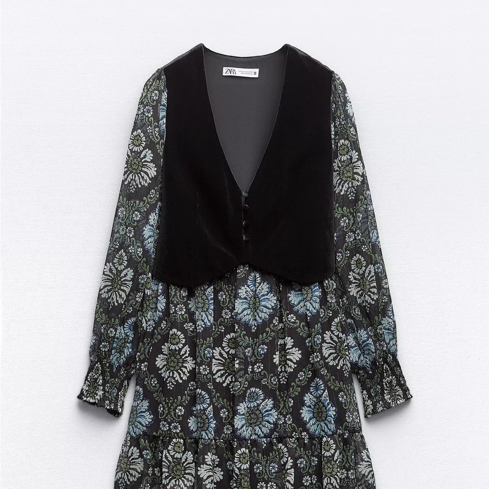 Zara Black and Blue Patterned Long Sleeve Dress with vest